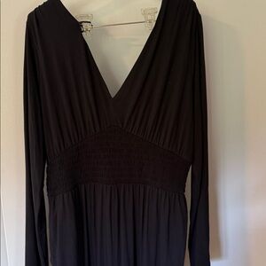 Old navy tall large  Black V-Neck wide legged jumpsuit